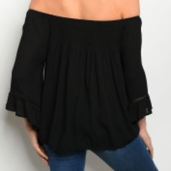 🌴SMALL ONLY OFF SHOULDER🌴 - Picture 2 of 2